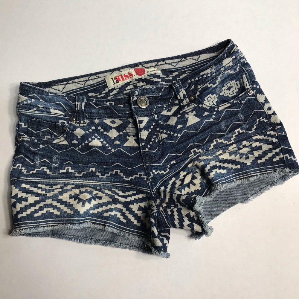 1st Kiss Denim Shorts Cutoffs Aztec Print Sz 4
